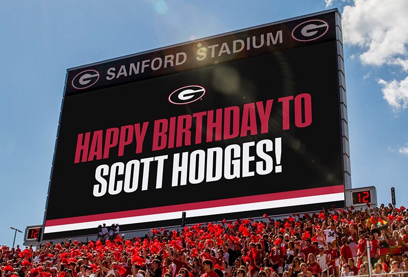 UGA Experiences - Messages Photo