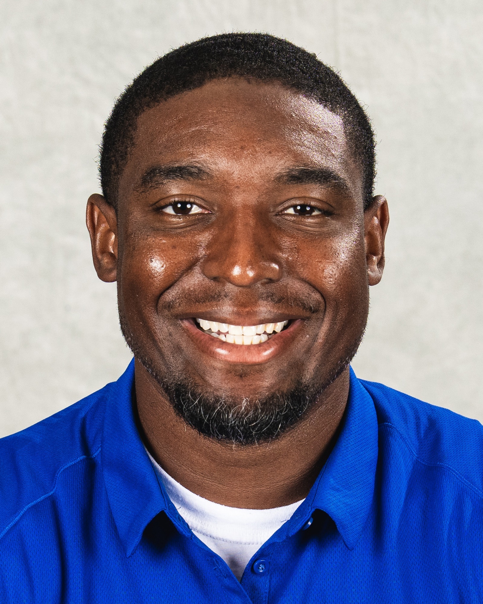 Enrique Davis