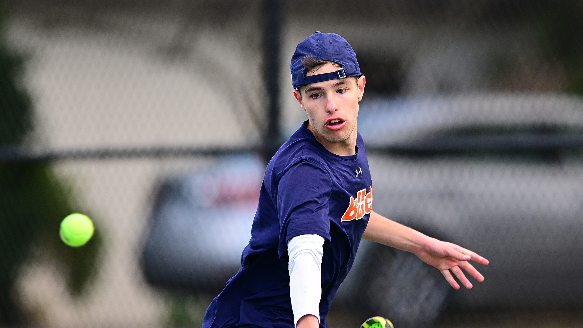 Owen Kutlu backhand