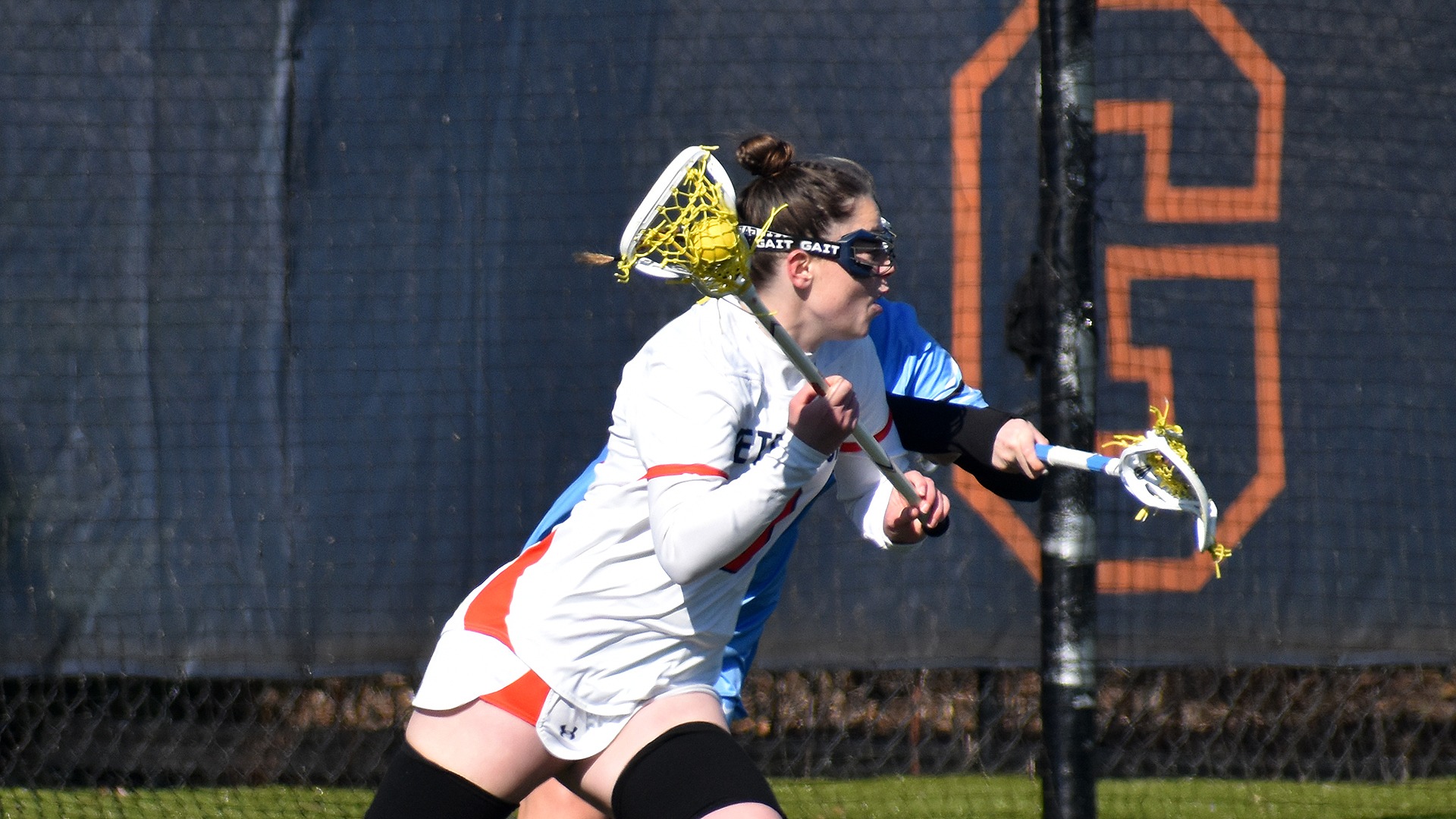 Julia Daly driving to goal