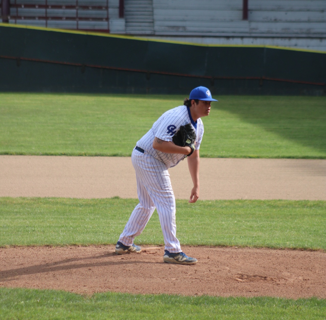 baseball player, Diego Morfin, on the mound