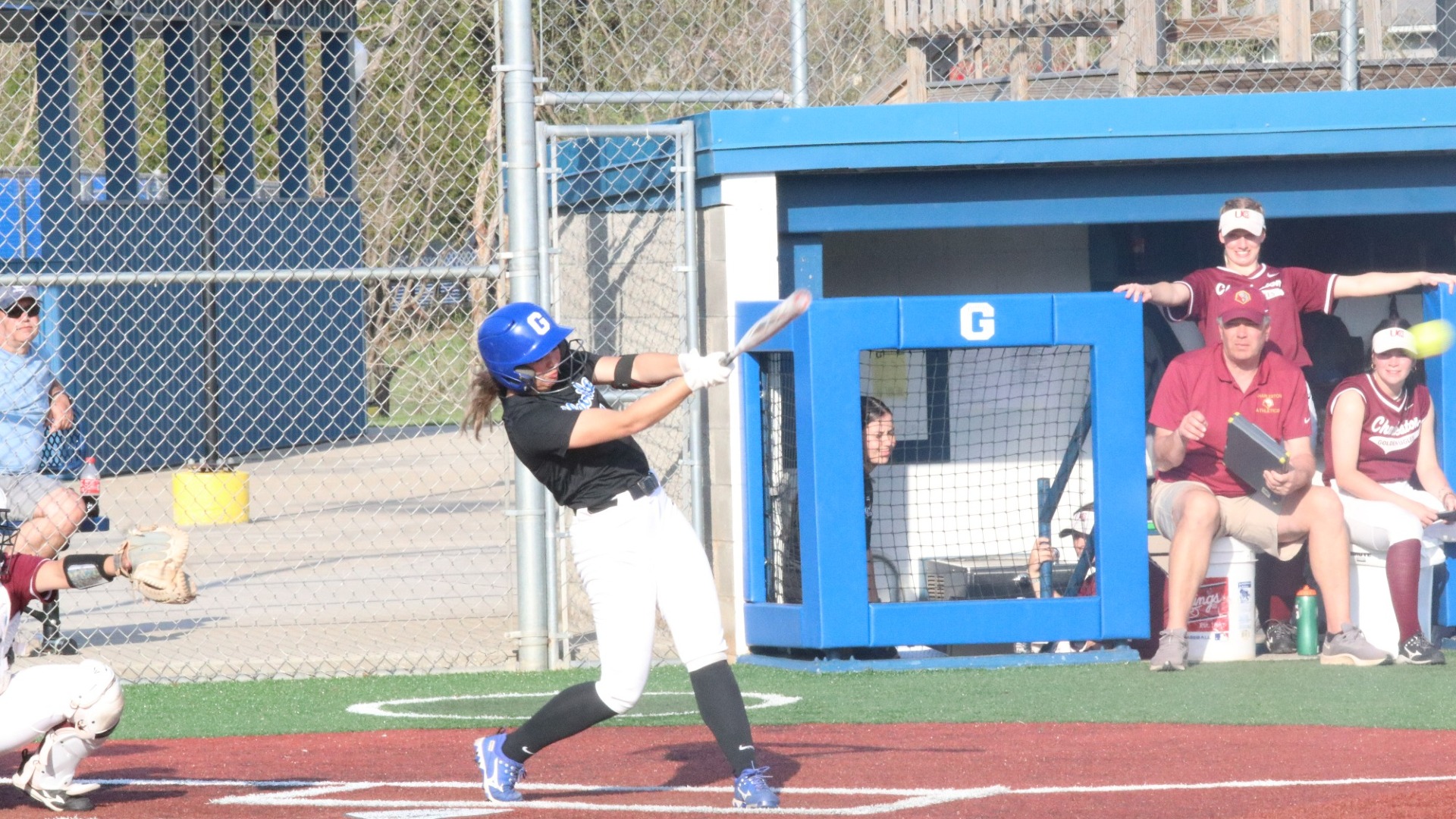 lady-pioneer-softball-falls-in-doubleheader-to-mec-south-division