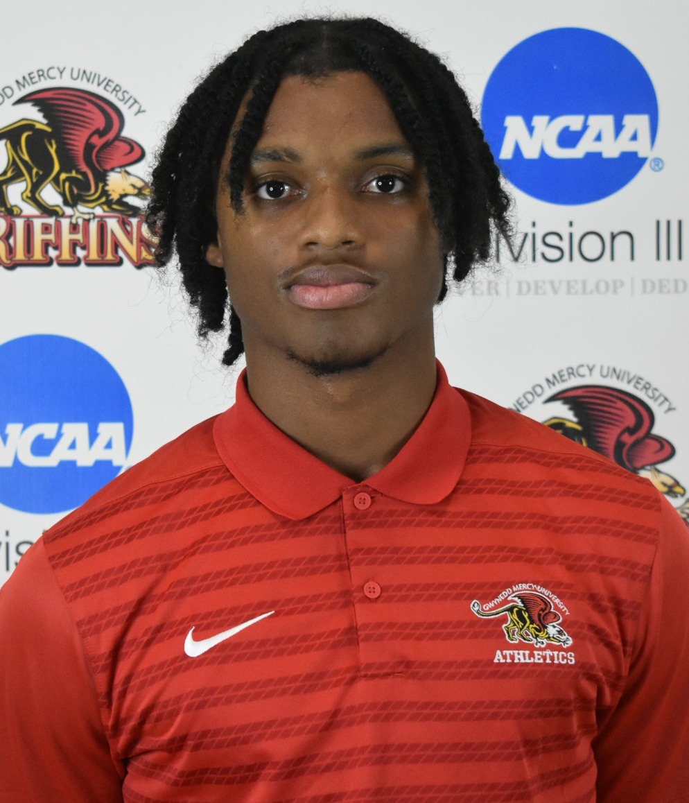 Men's Basketball Team Manager Ahmauri Henry