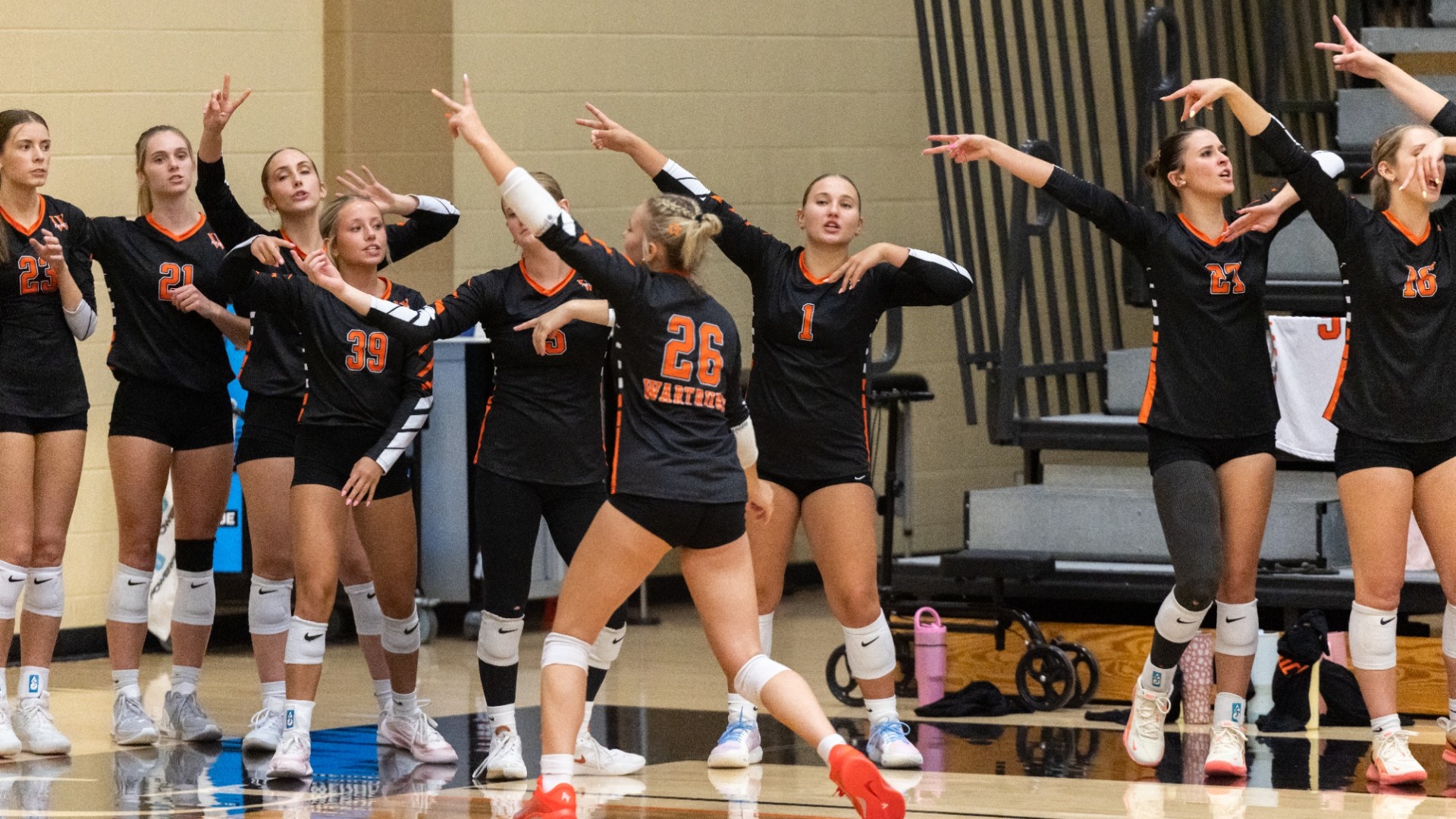 Wartburg VB Bench - vs Platteville