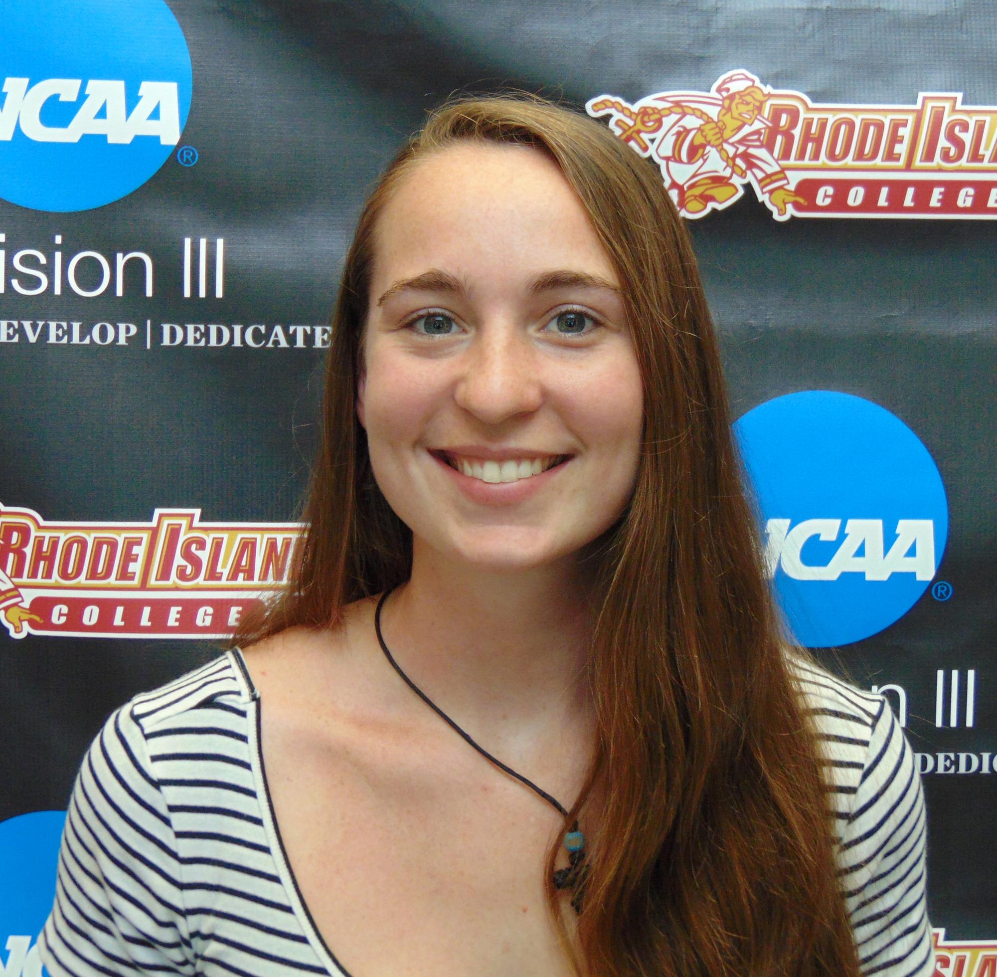 Amelia Murphy 2021-22 Headshot