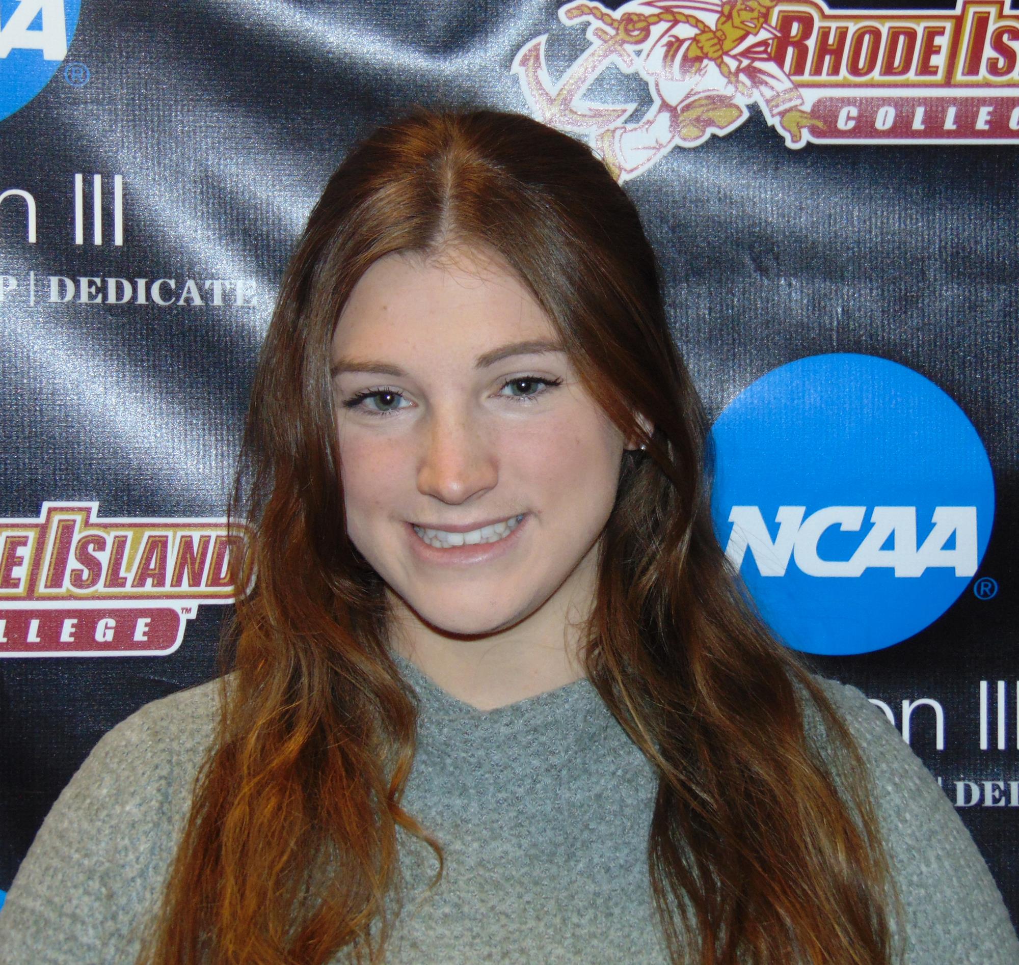 Sarah Gunderson 2021-22 Head Shot