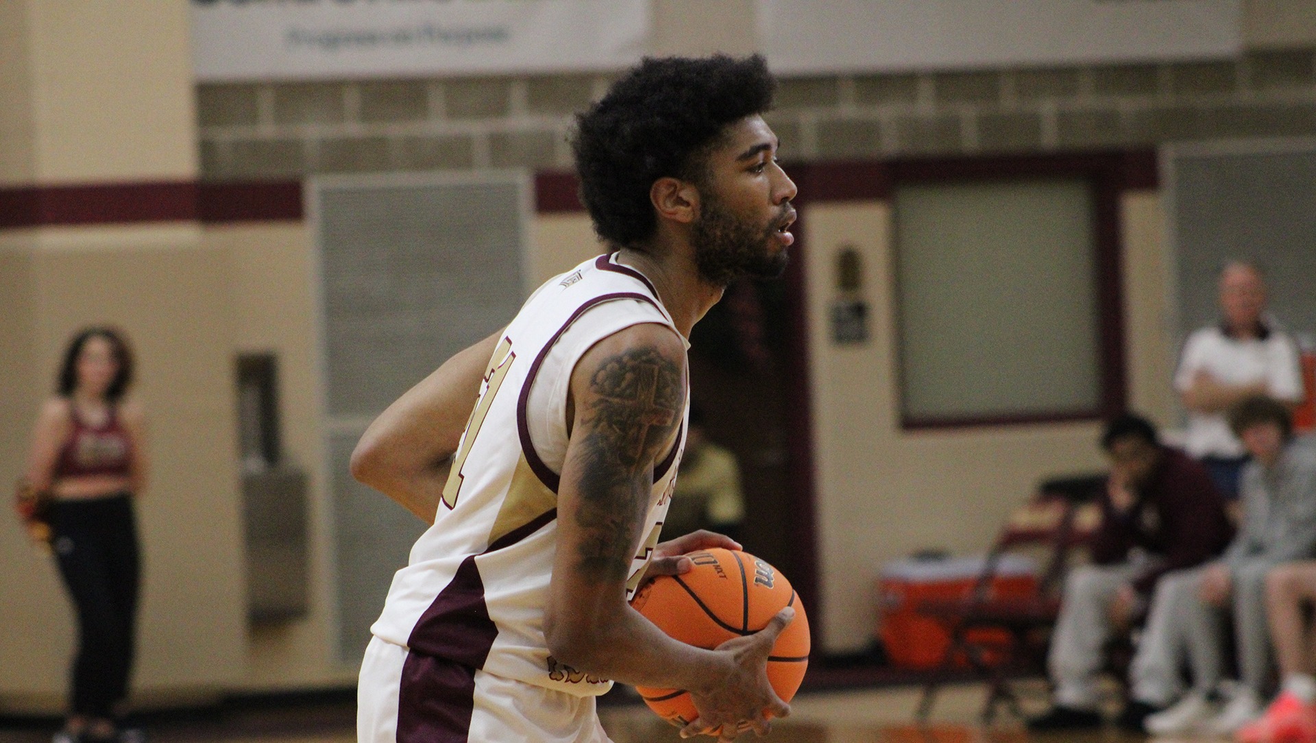 Tyriek Weeks in action during the 2025-26 season