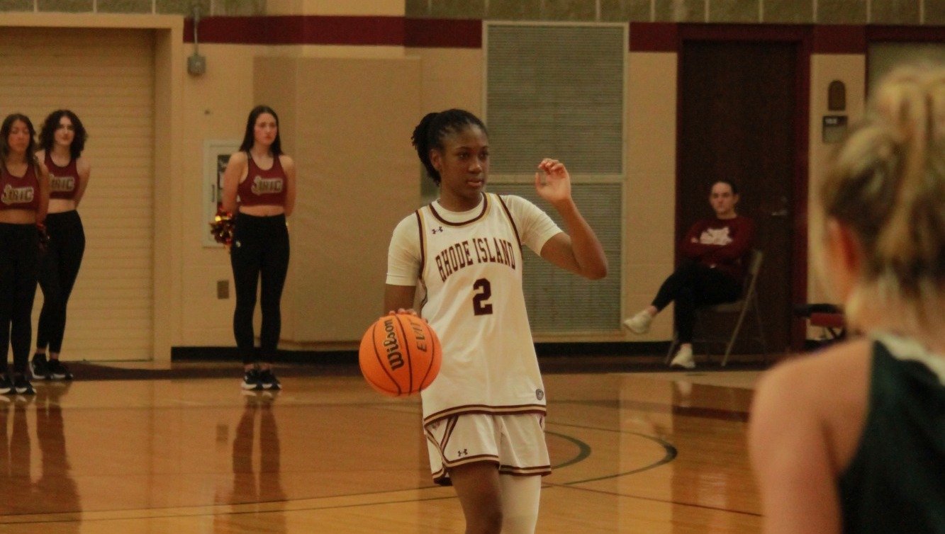 Shalyn Smith in action during the 2025-26 season