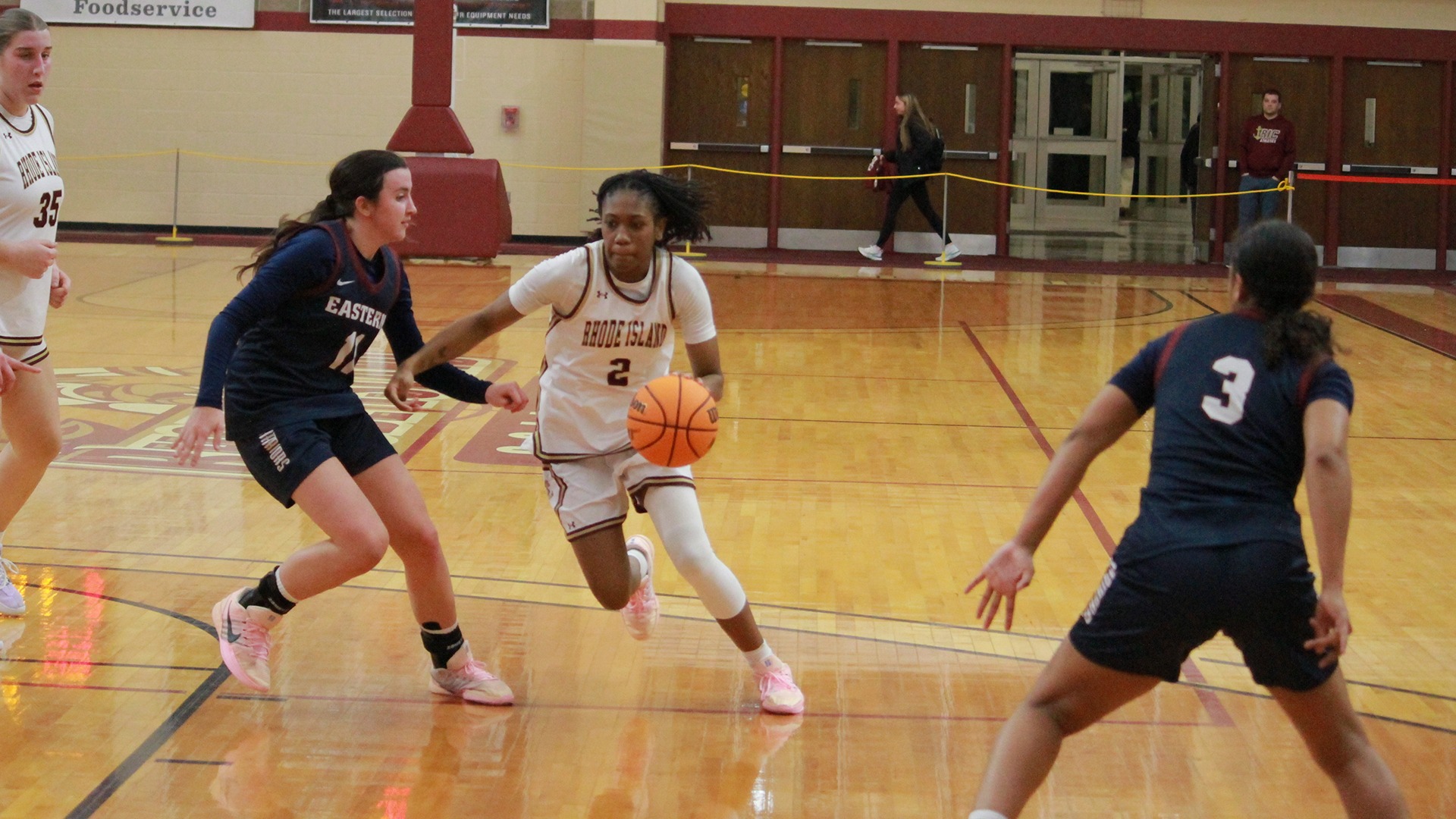 Shalyn Smith in action during the 2025-26 season