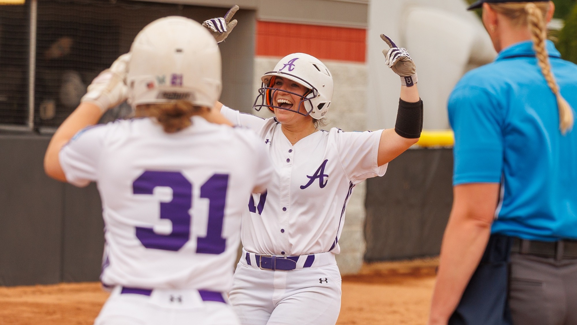 Metikosh HR SB action shot 2026 MW regional