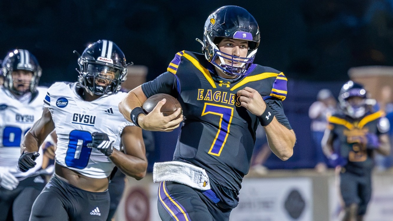Novak 2026 FB home action shot vs. GVSU