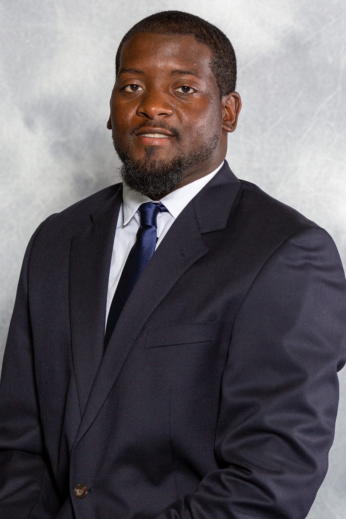 Tevin Lakes