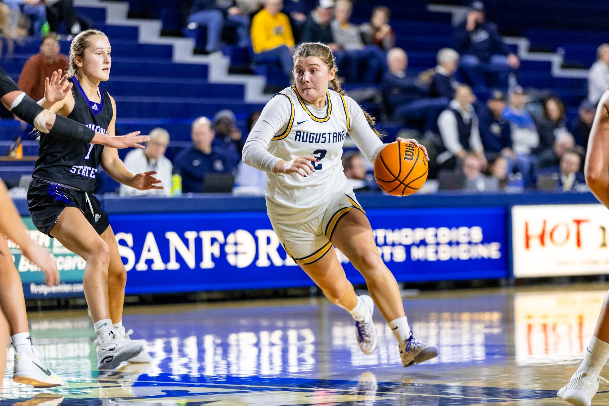 Thursday, December 18th, 2025,The Elmen Center, in Sioux Falls, SD(Photo by Peyton Bartsch)