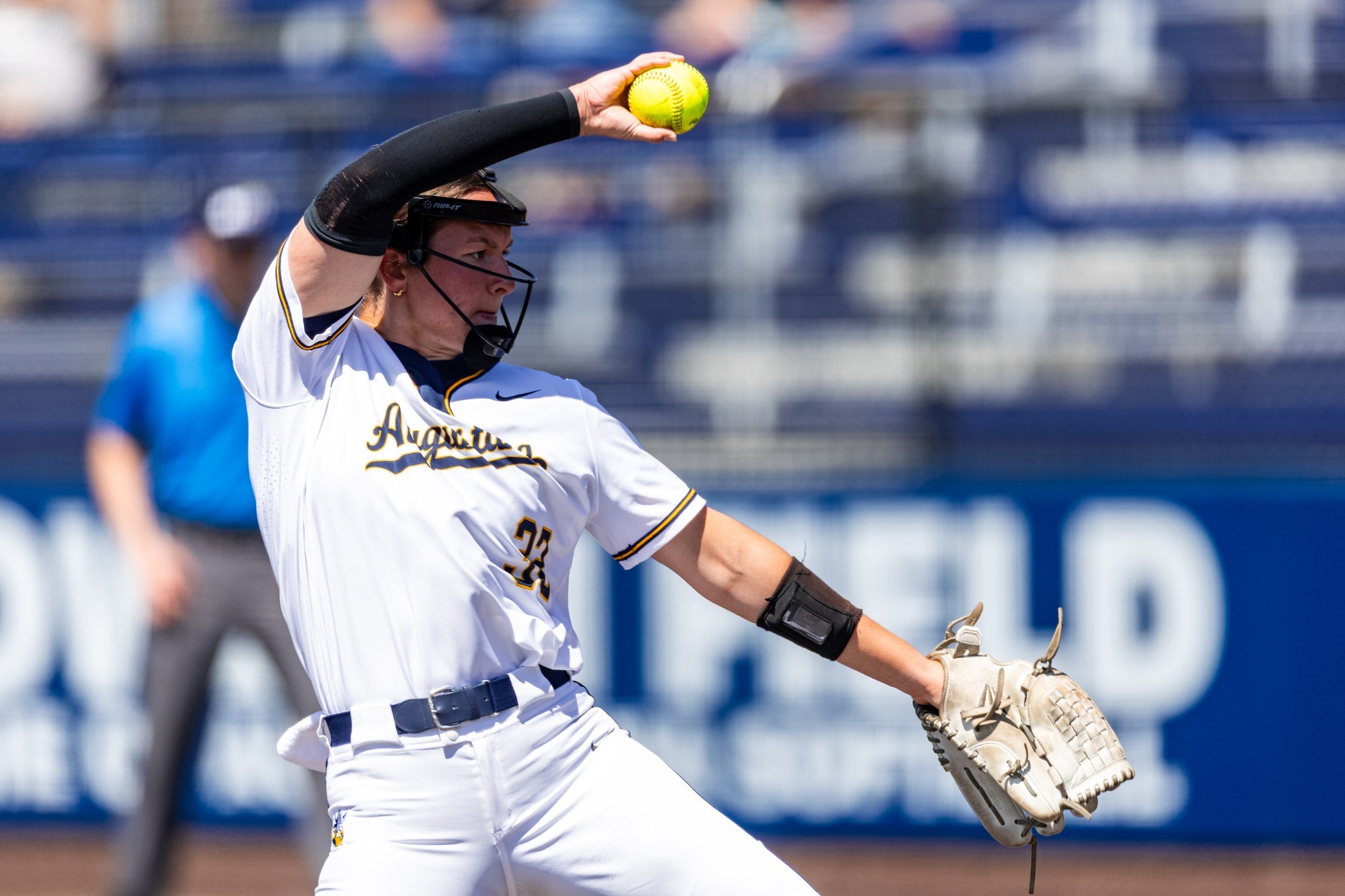 Speltz_Teya_Pitching