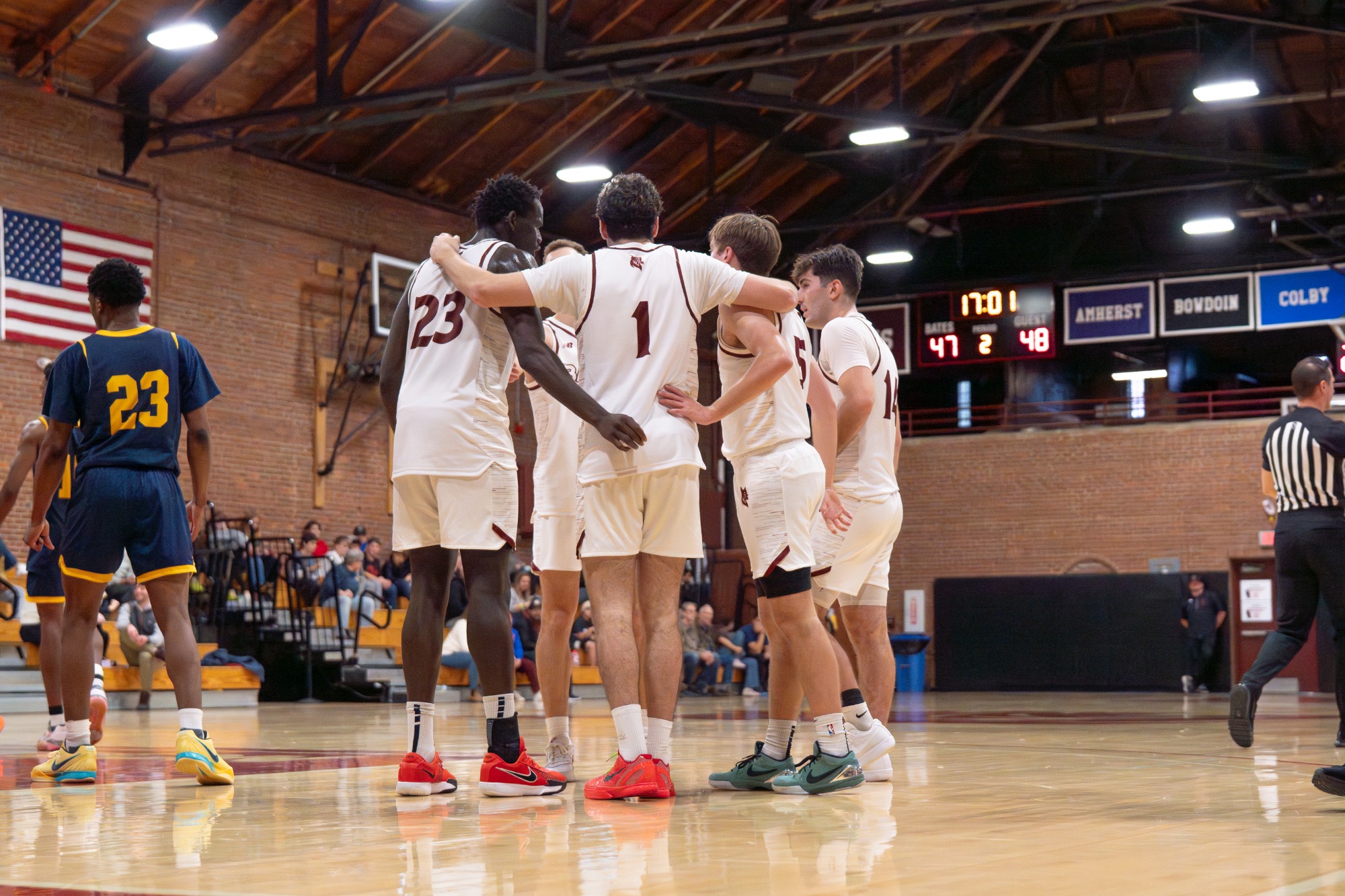 The high-flying Bates men's basketball team defeated UMass Dartmouth 88-82 Sunday afternoon at Alumni Gym.