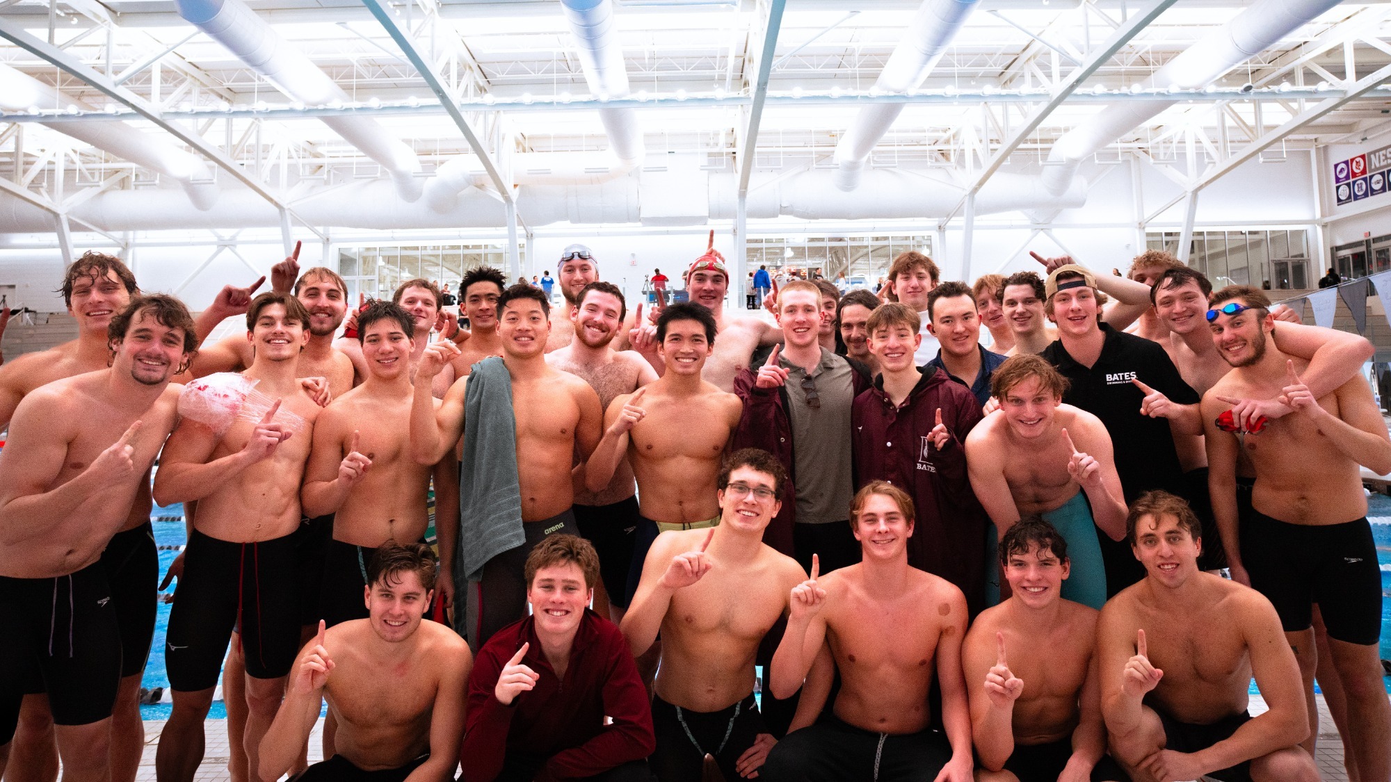 Men's swimming and diving