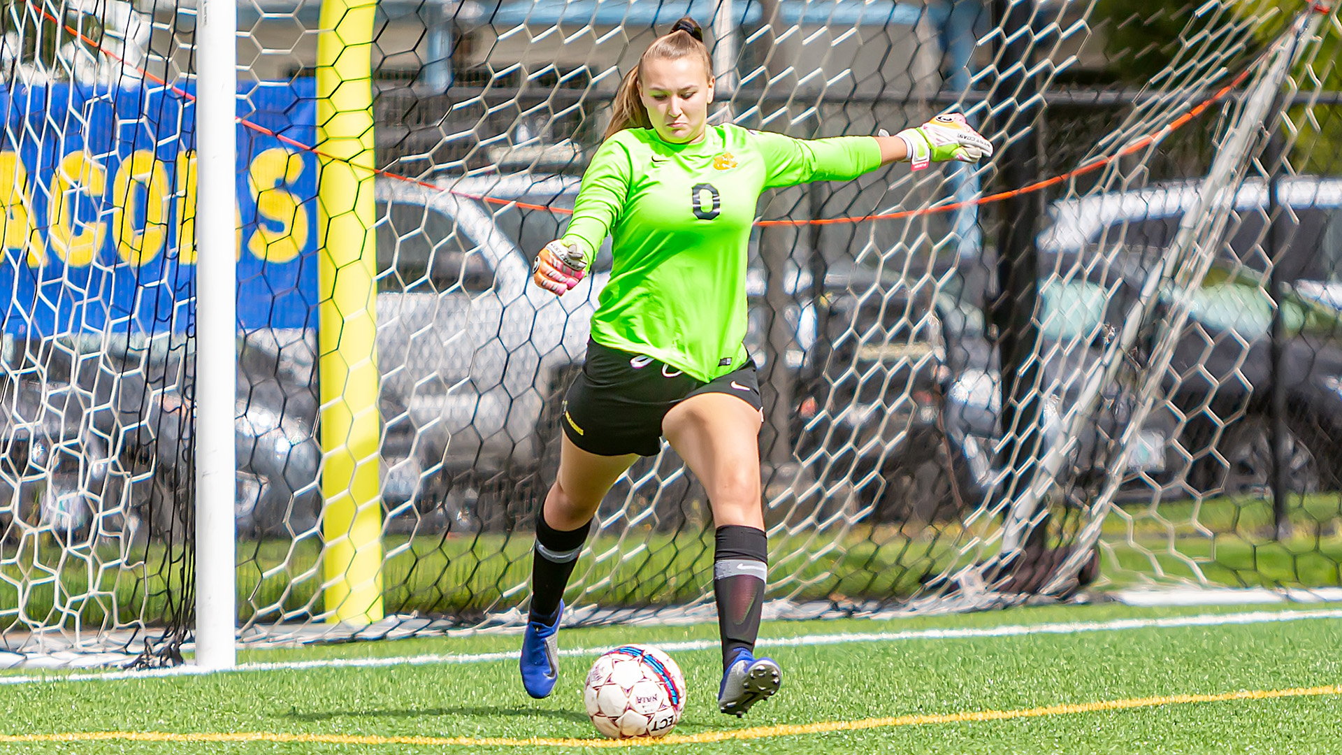 Makenna Hadaller - Women's Soccer - Bushnell University Athletics
