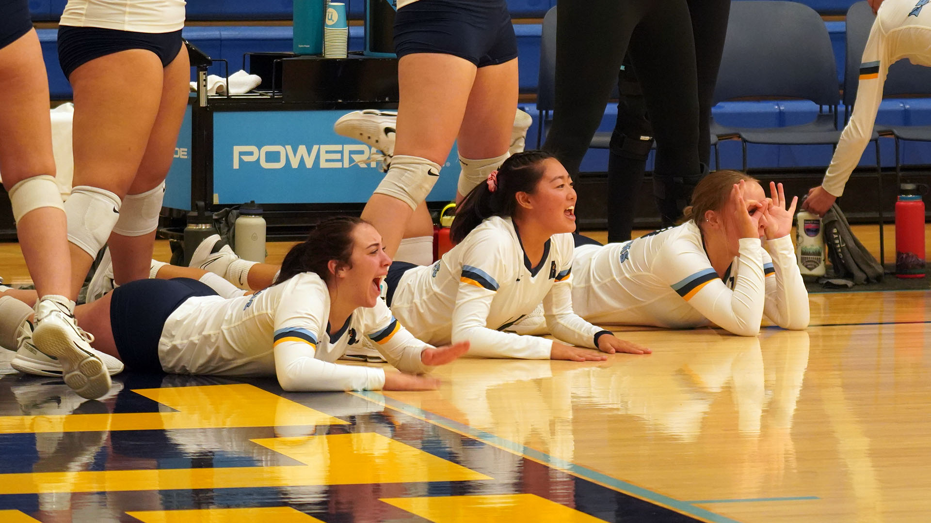 Beacons Rally to Hold off Eagles Bushnell University Athletics