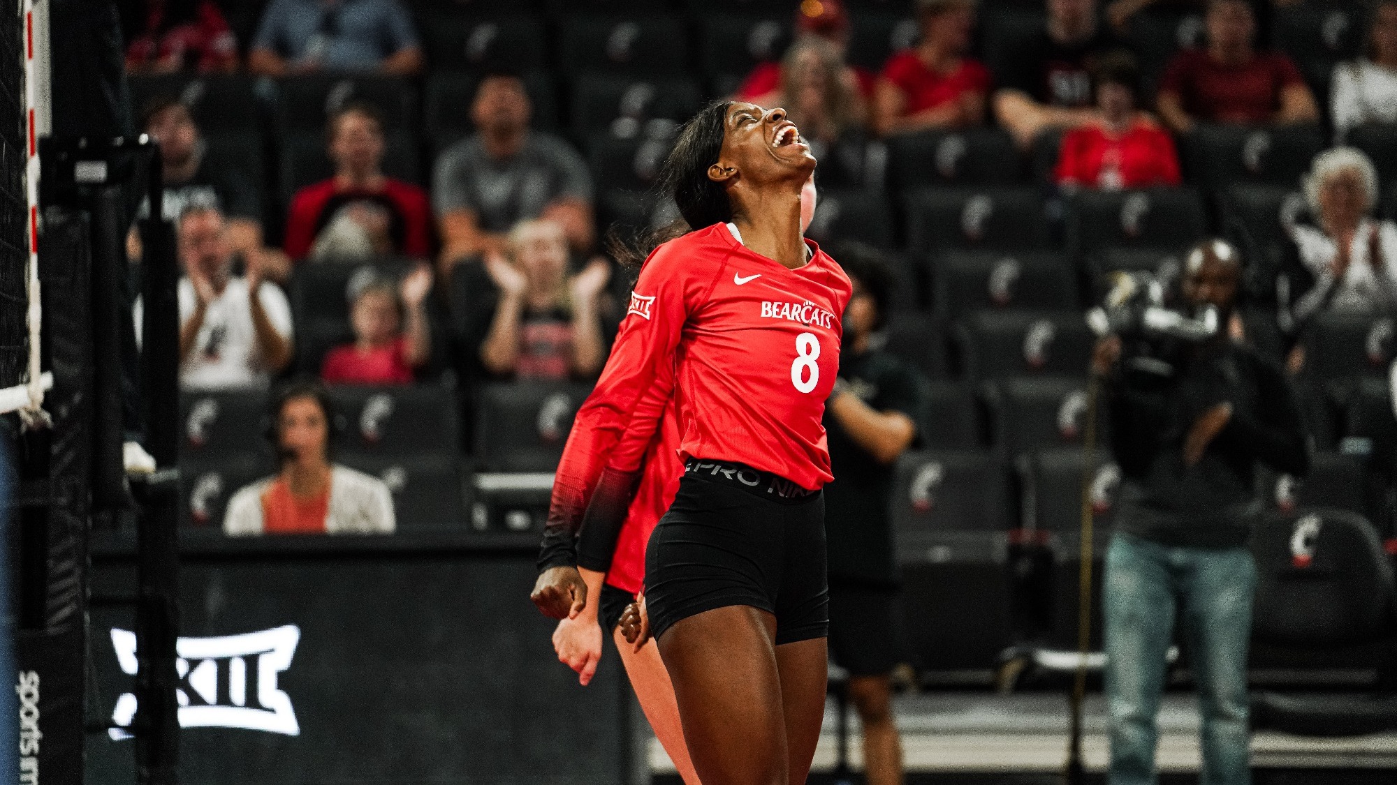 Cincinnati Downs South Carolina in Straight Sets University of