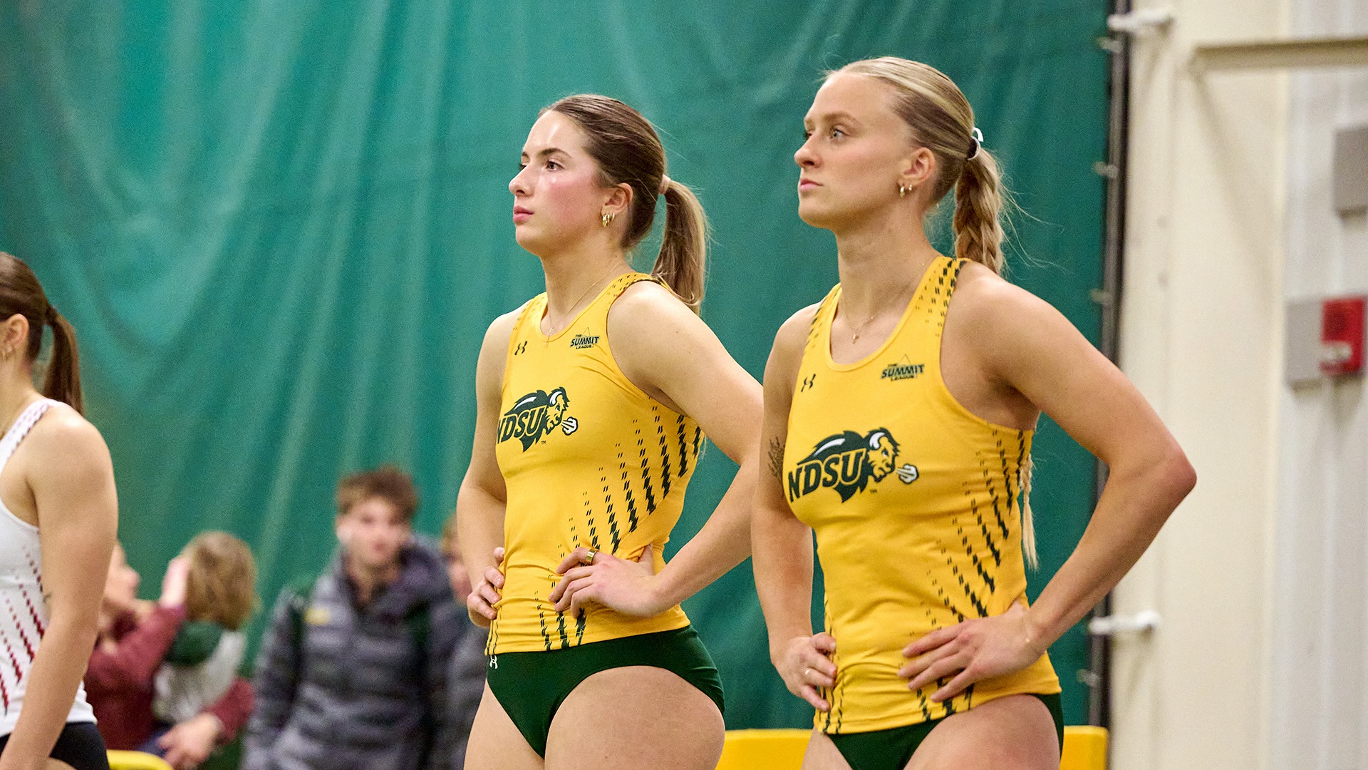 Paige Renschler, Anika Larson