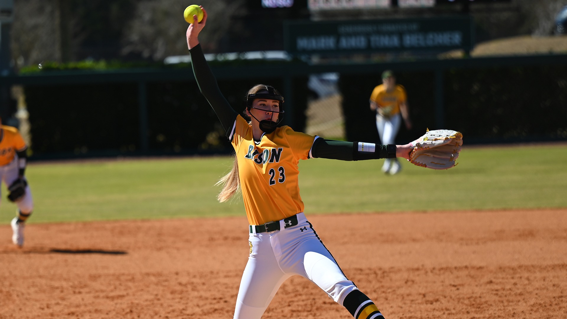 Jocelyn McClary vs Colgate