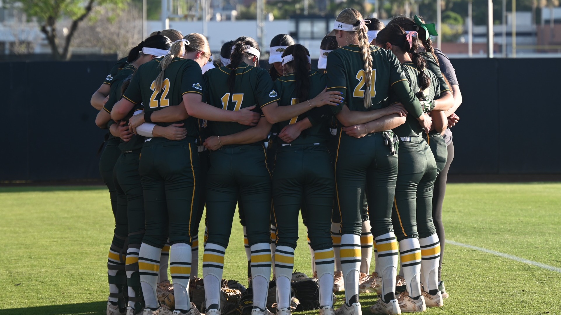 SB Team Huddle