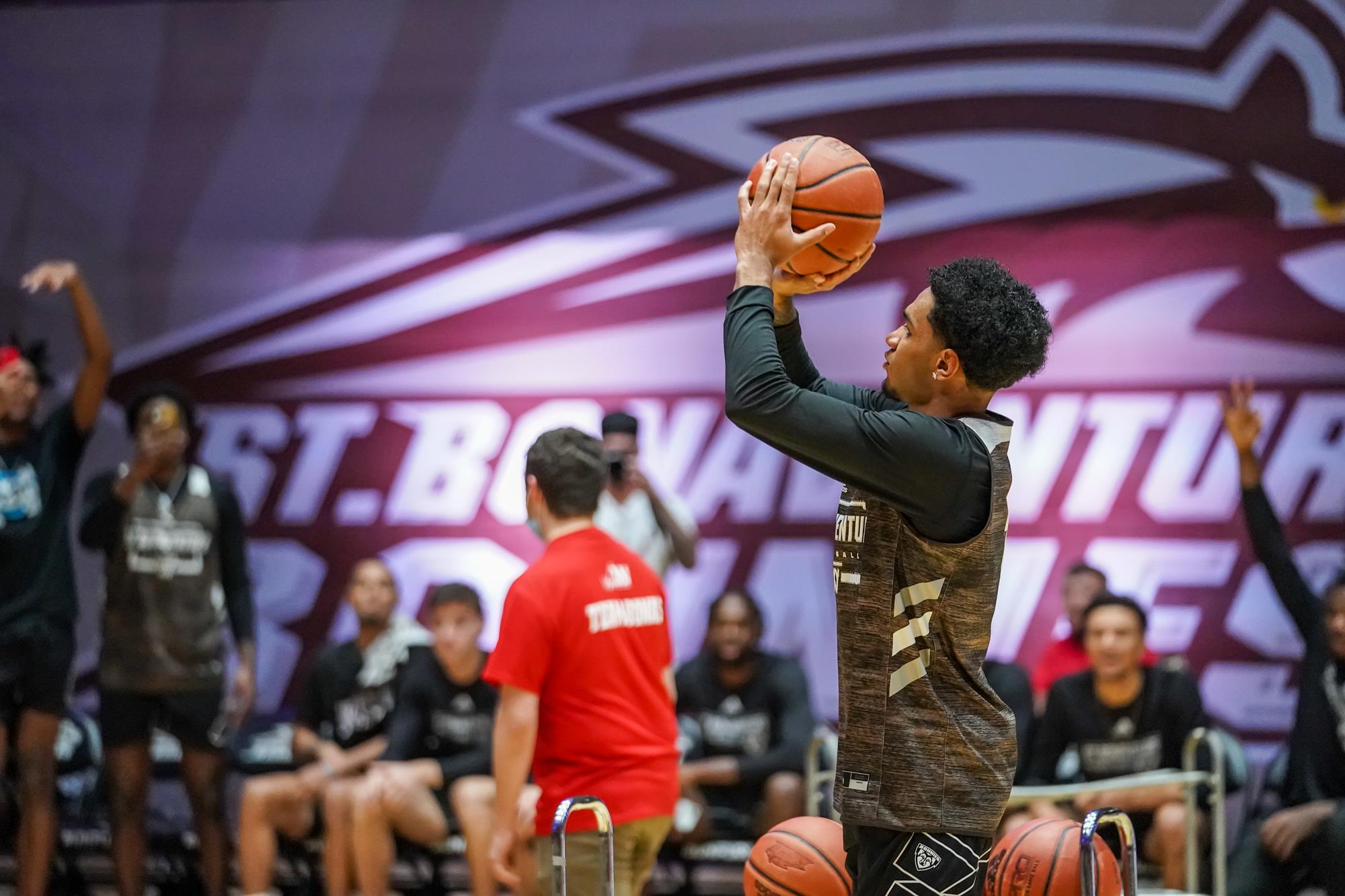 Joryam Saizonou 202122 Men's Basketball St. Bonaventure