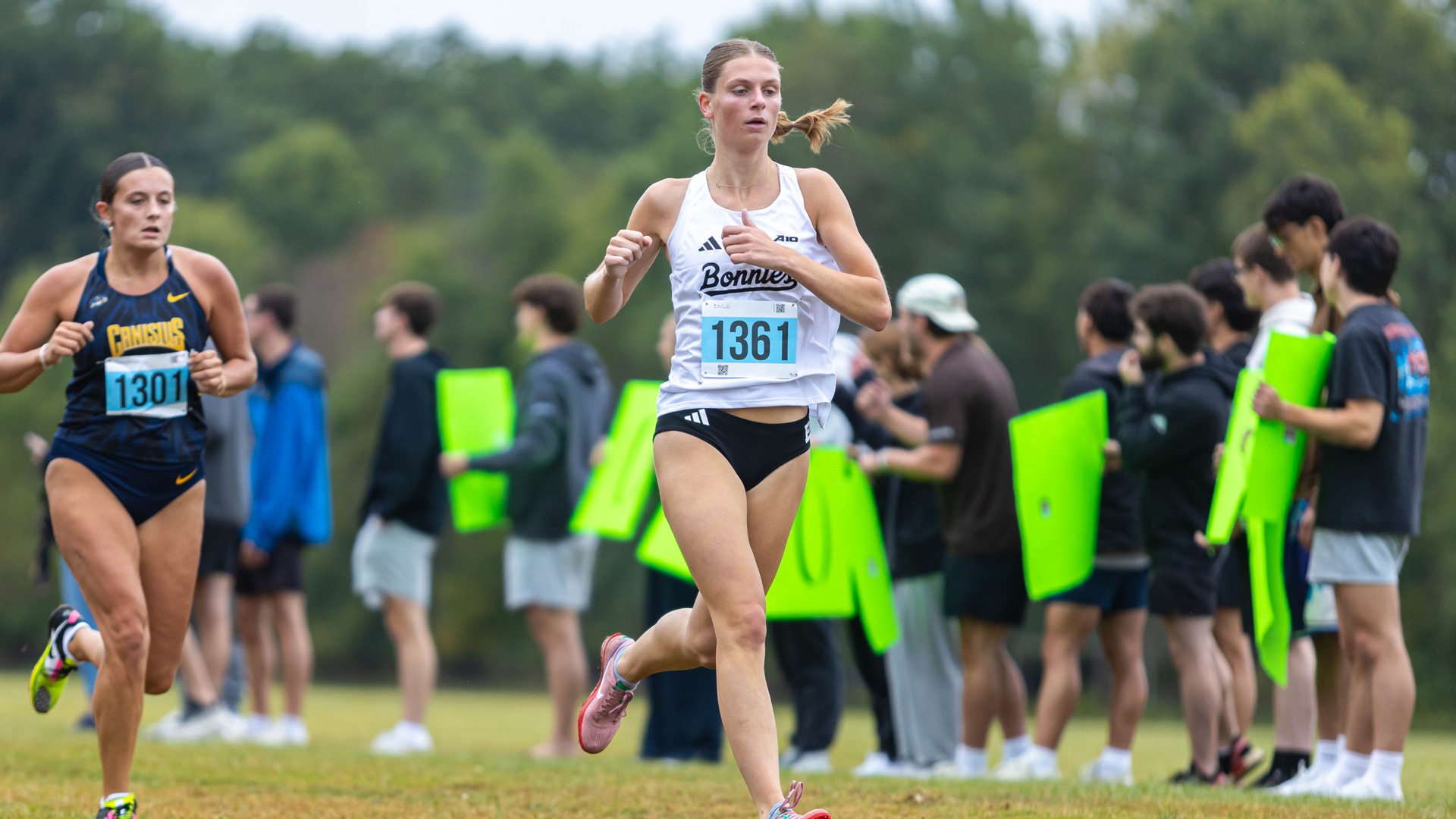 St. Bonaventure women's cross country Molly Gipson