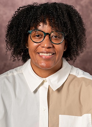 Coach T Headshot 25-26