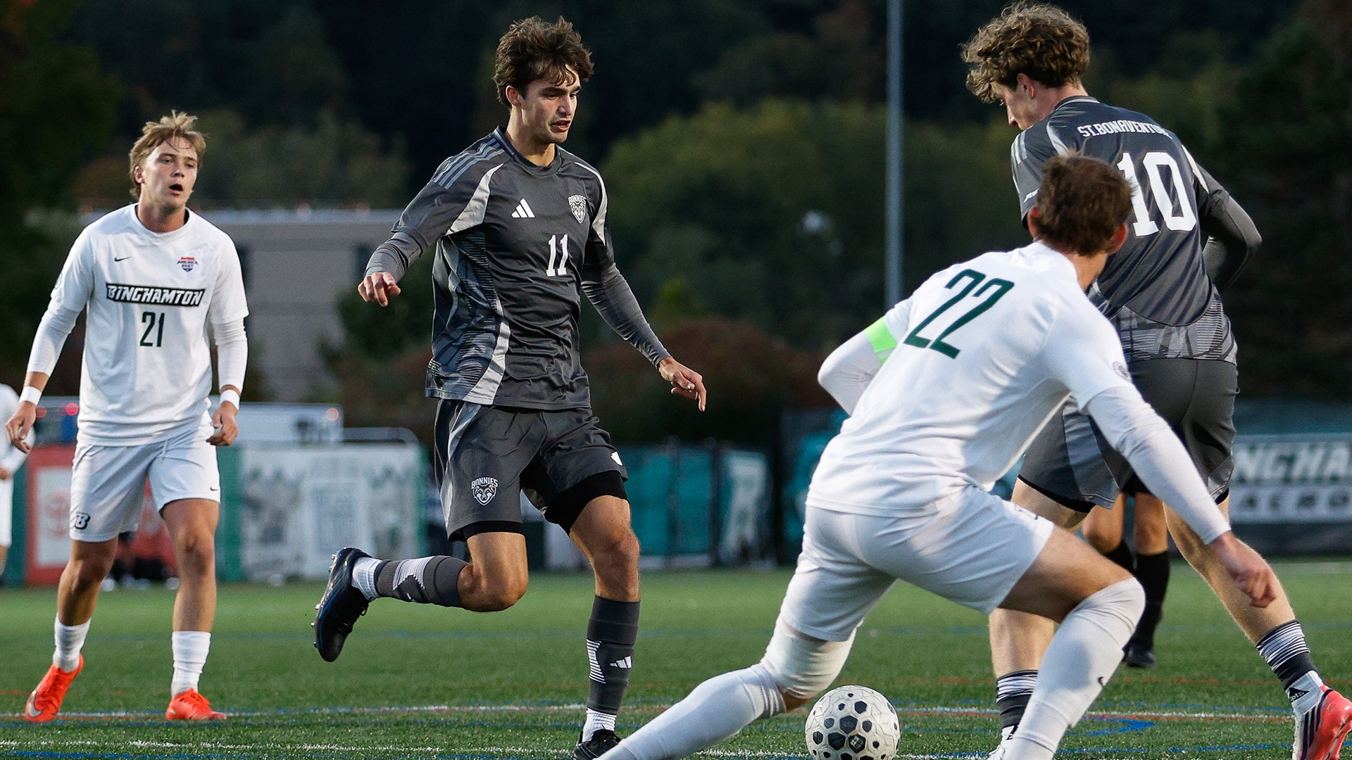 Brendan Sheehan attacking the ball