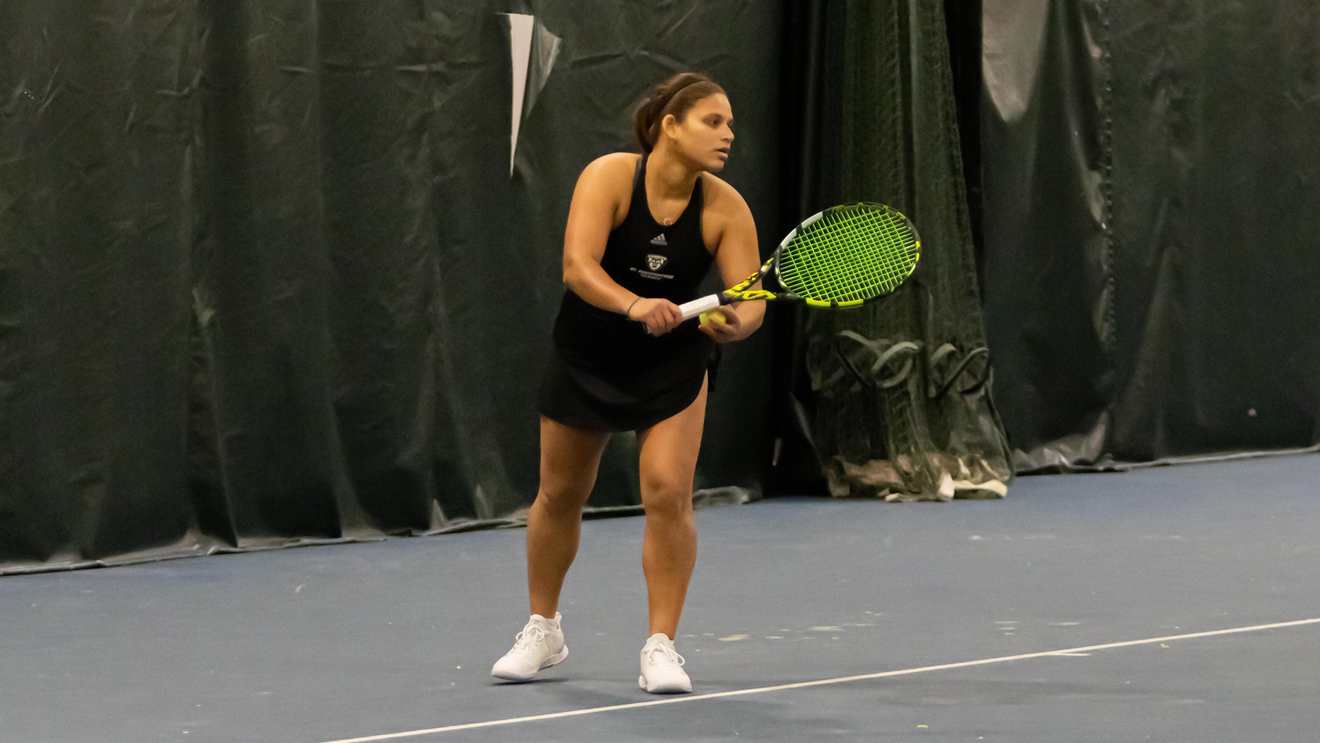 Kashish Bote serving