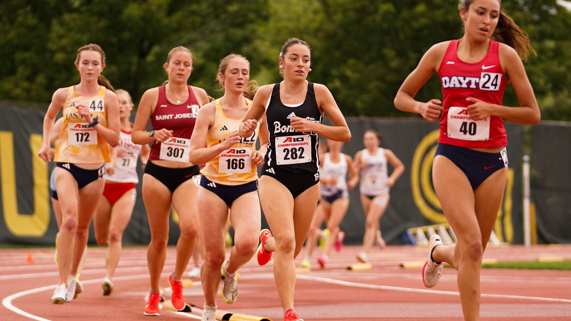 Mia Winters outdoor track