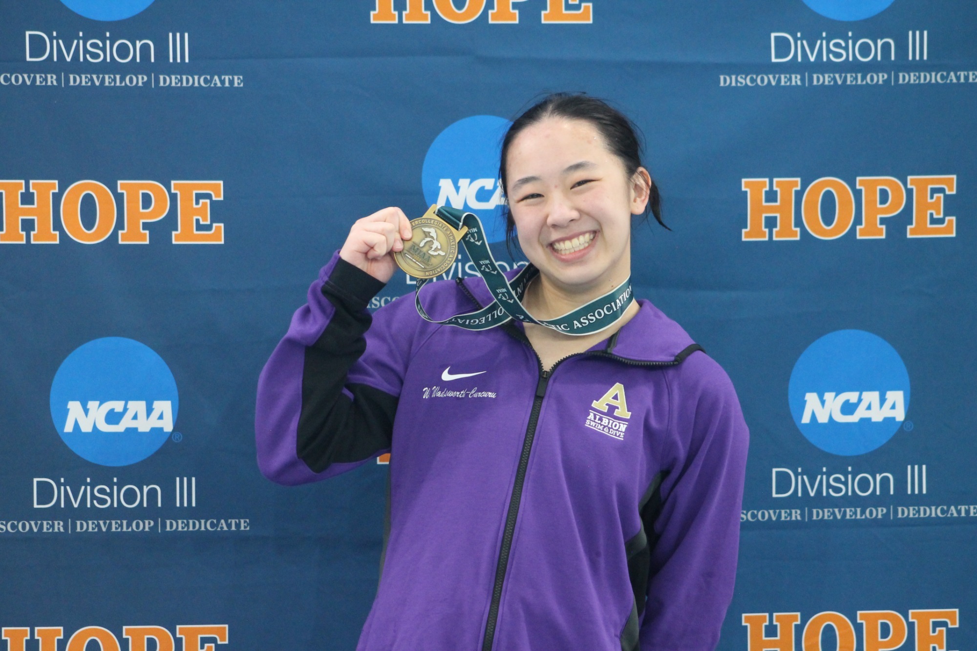 Wen Wadsworth-Curcuru