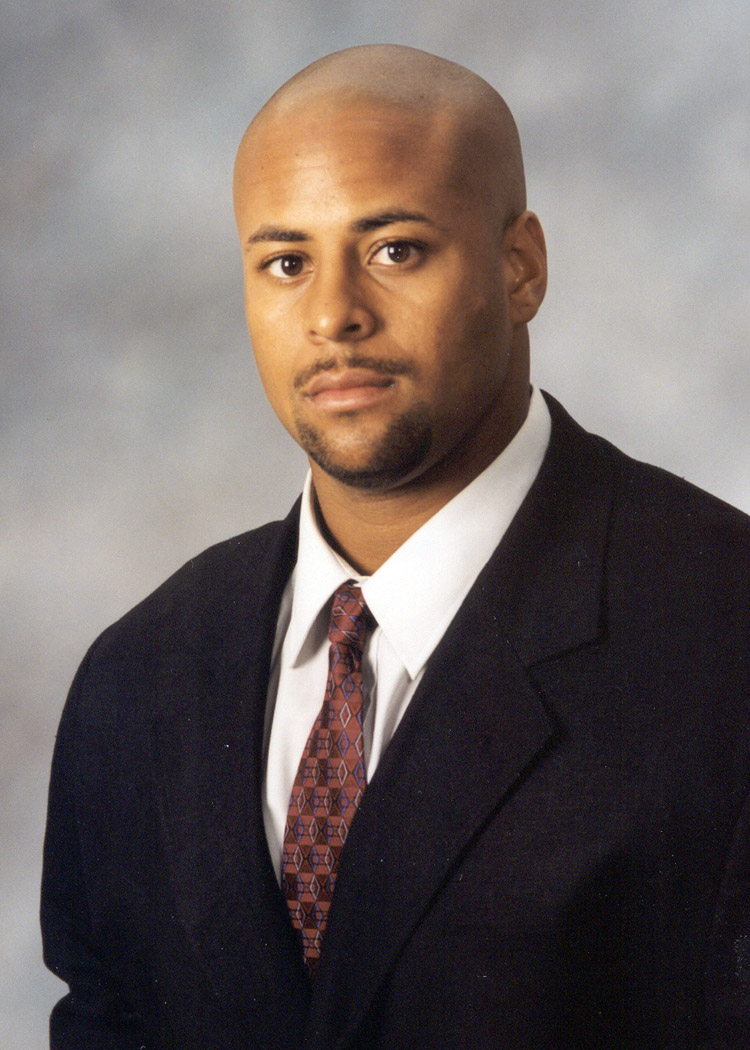 Viktor Boyd 2005 headshot