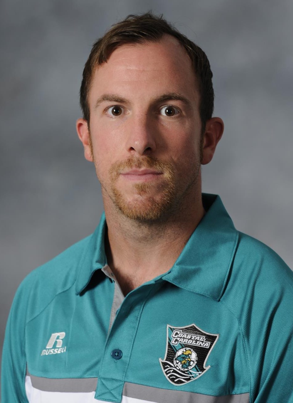 Lucas Zicher 2015 headshot