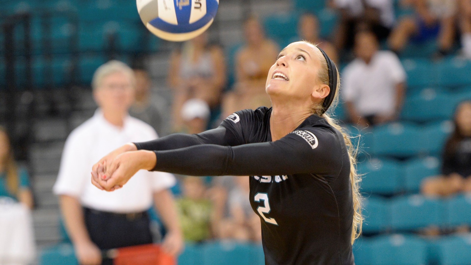 Lindsay Gill Women's Volleyball Coastal Carolina University Athletics