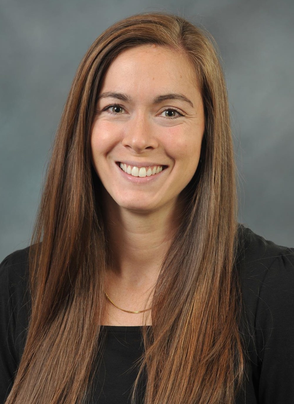 Valerie Nichol 2022 headshot
