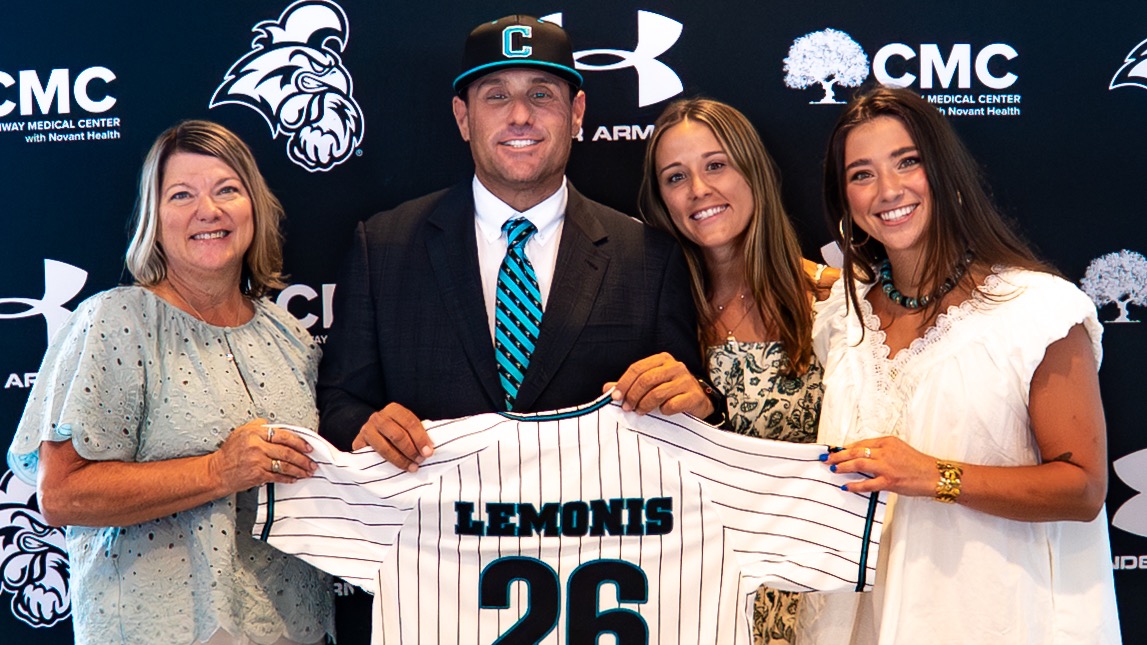 Lemonis Family Intro Presser