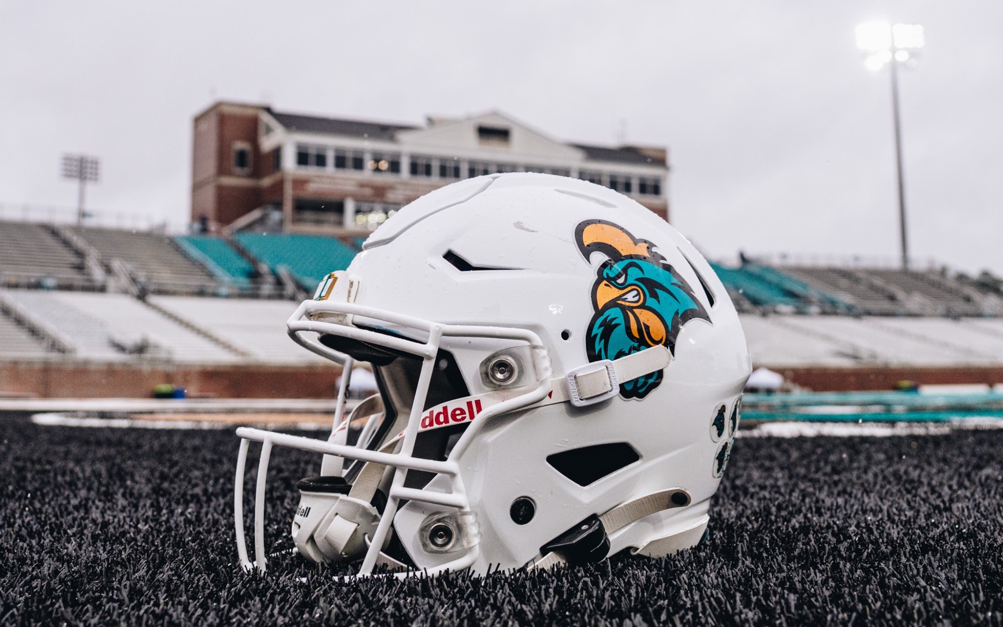 FOOTBALL HELMET 2025