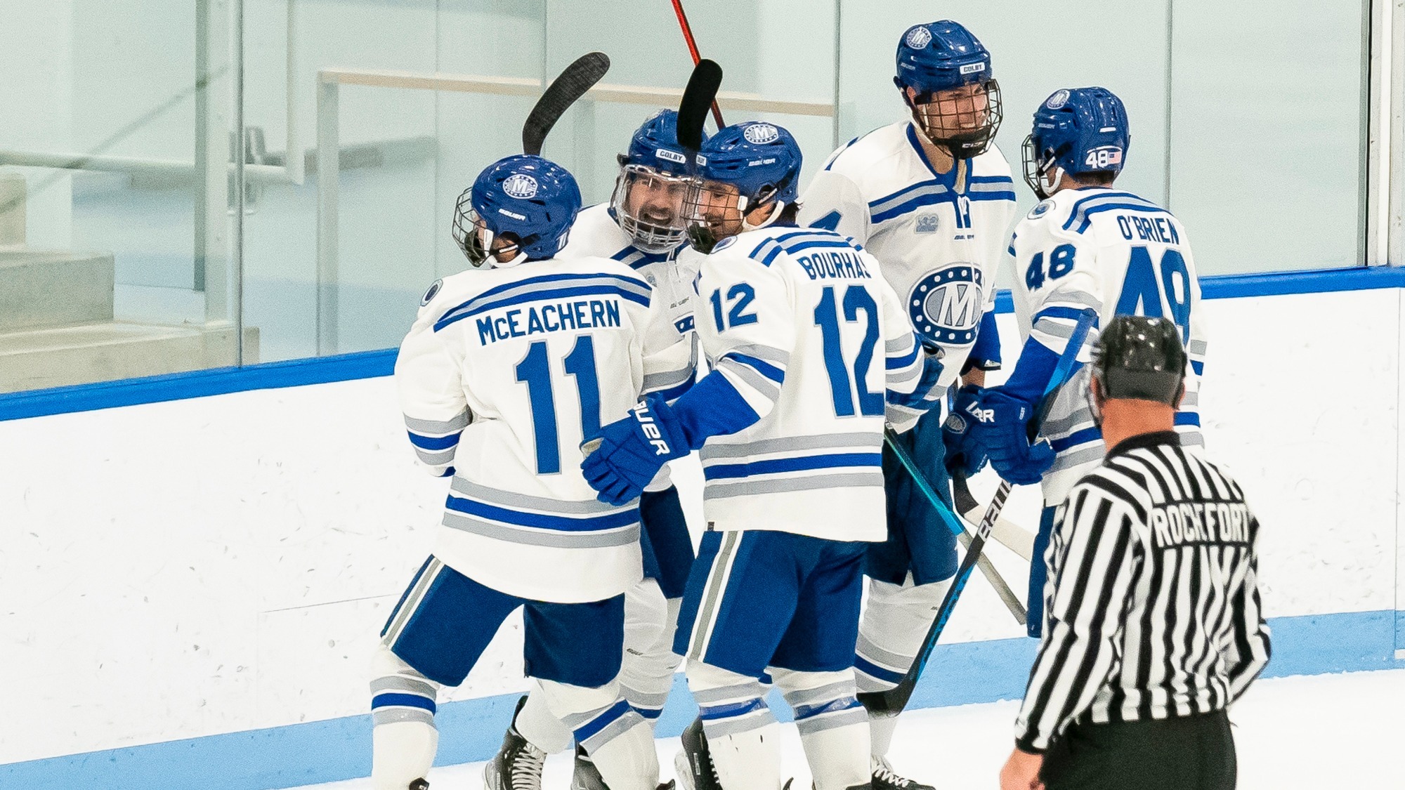Men's Hockey Wins Home Opener Colby College