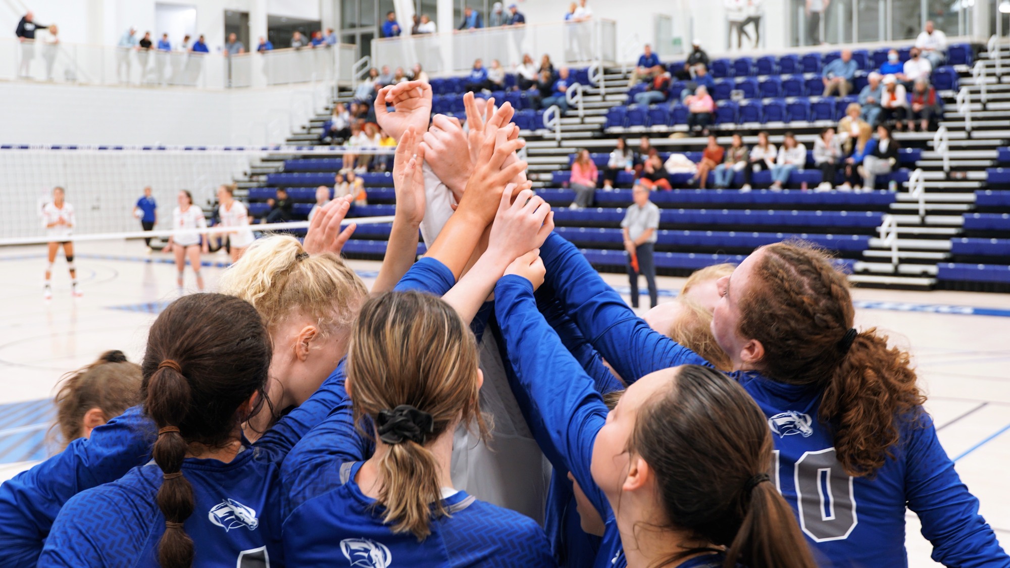 Volleyball Returns to Conference Playoffs Colby College