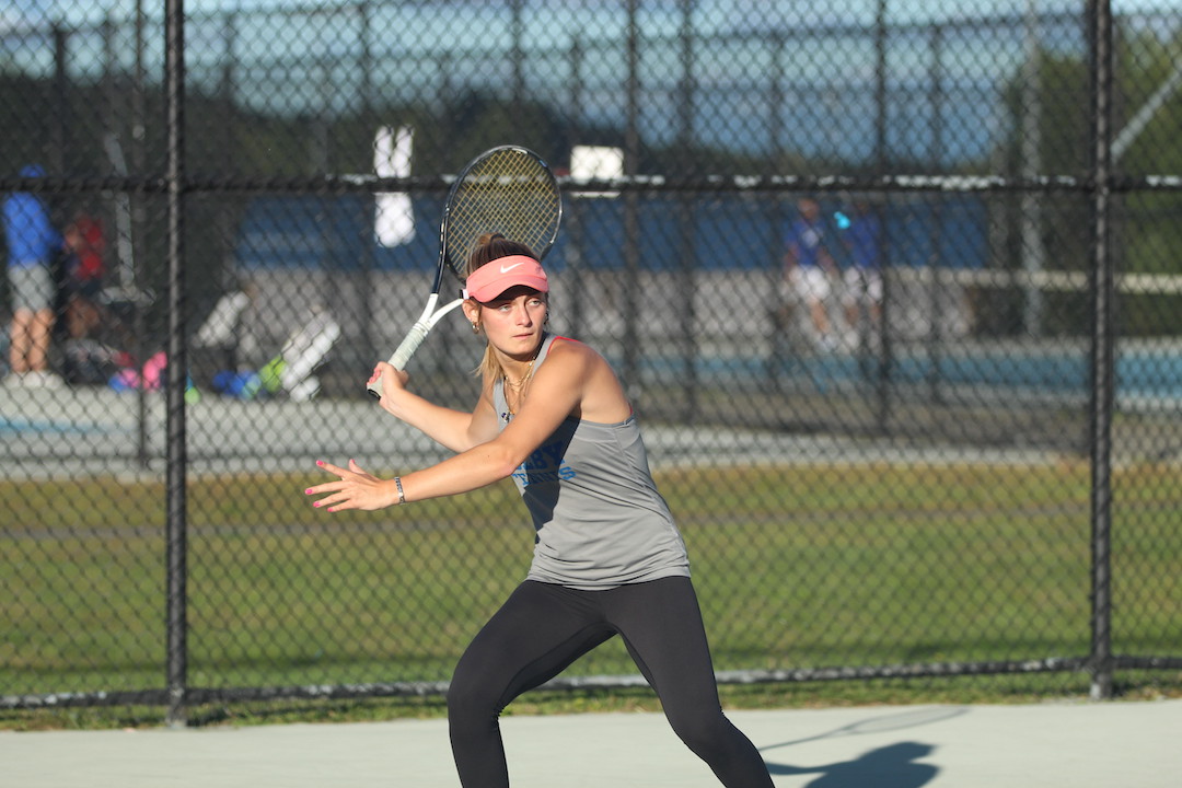 Women's Tennis Competes at ITA Regional Tournament Colby College