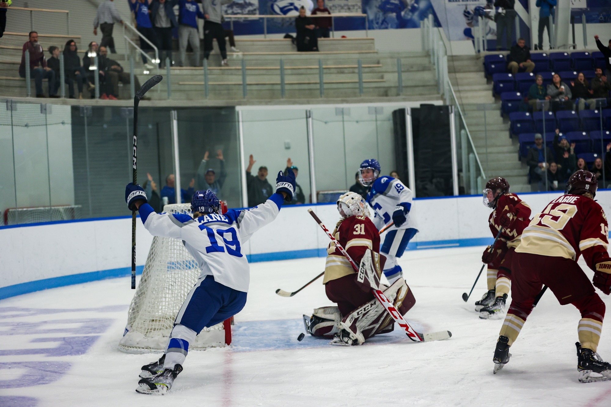 Women's Ice Hockey Achieves First Ever NCAA Tournament Game Victory
