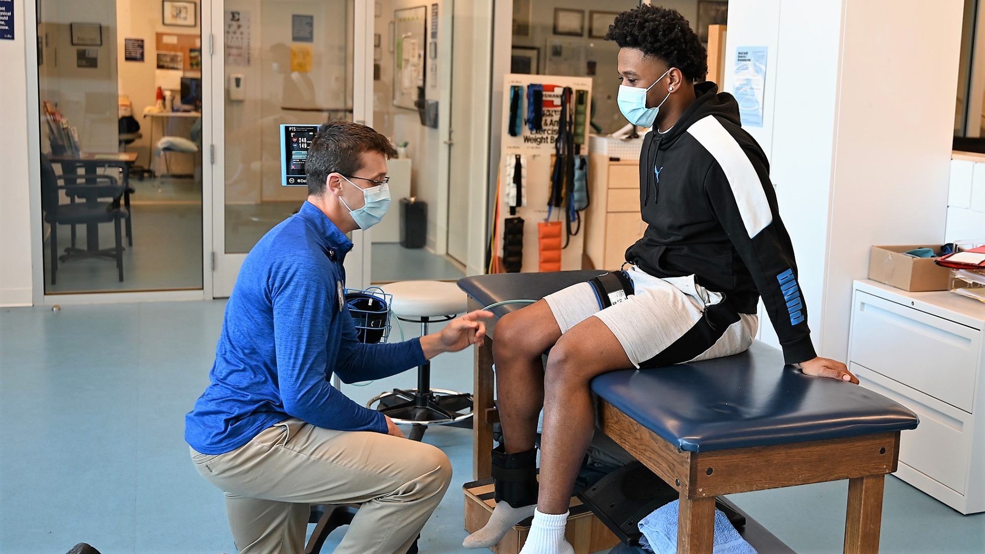 MaineGeneral's Partnership with Colby Athletics Thriving Colby College