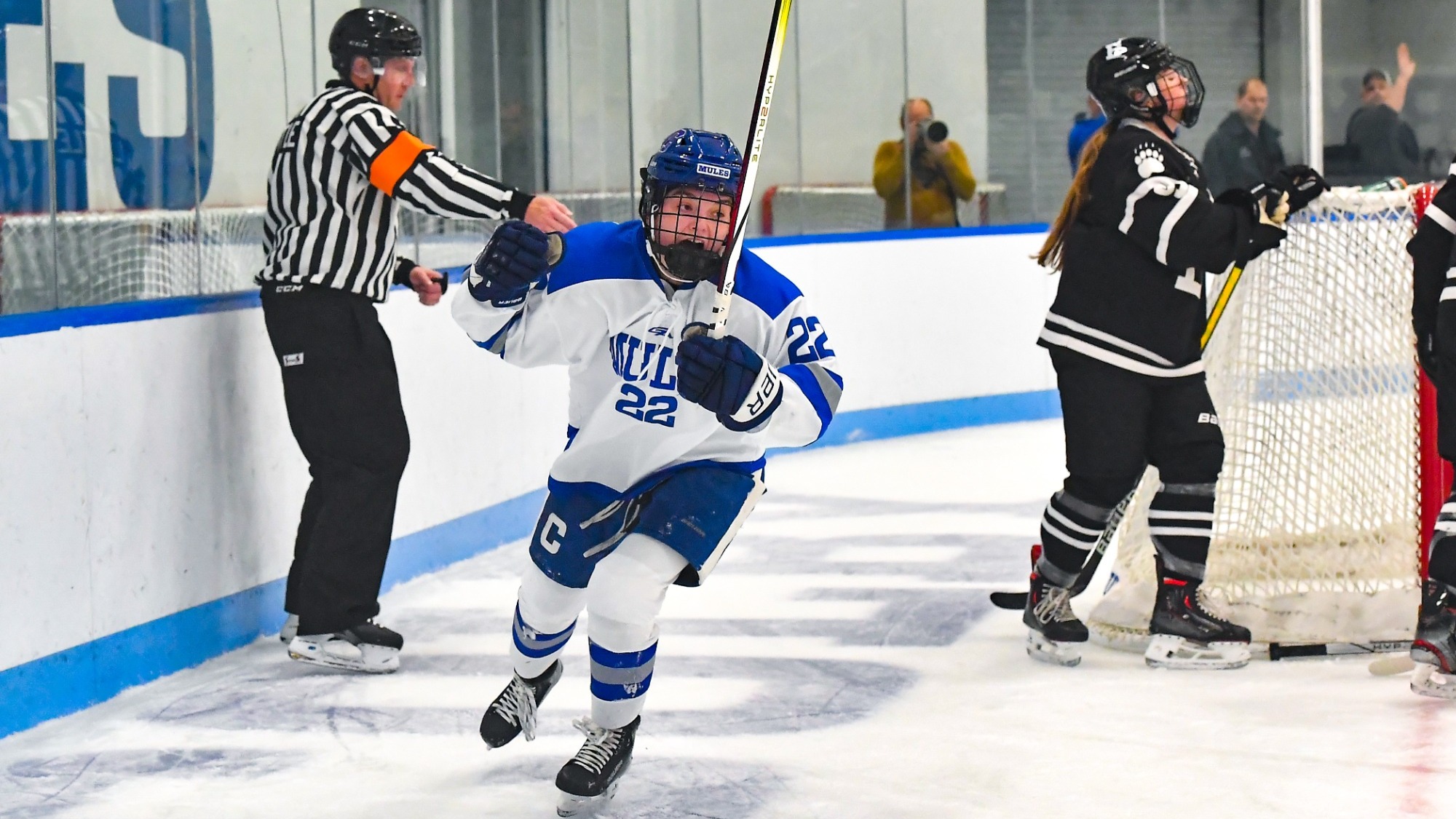Women's Ice Hockey Battles 6 Middlebury Through Overtime Colby College