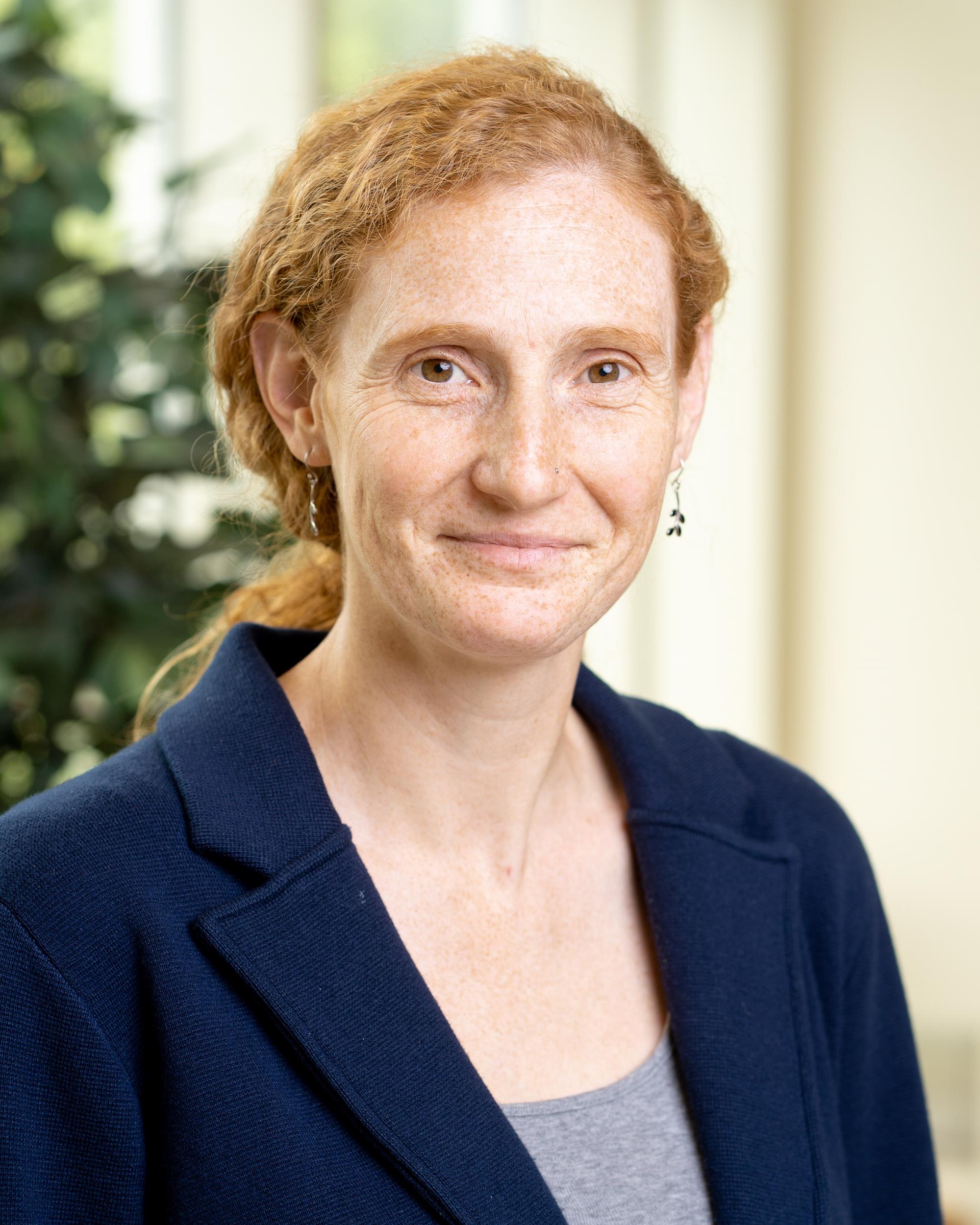 Anne Perring