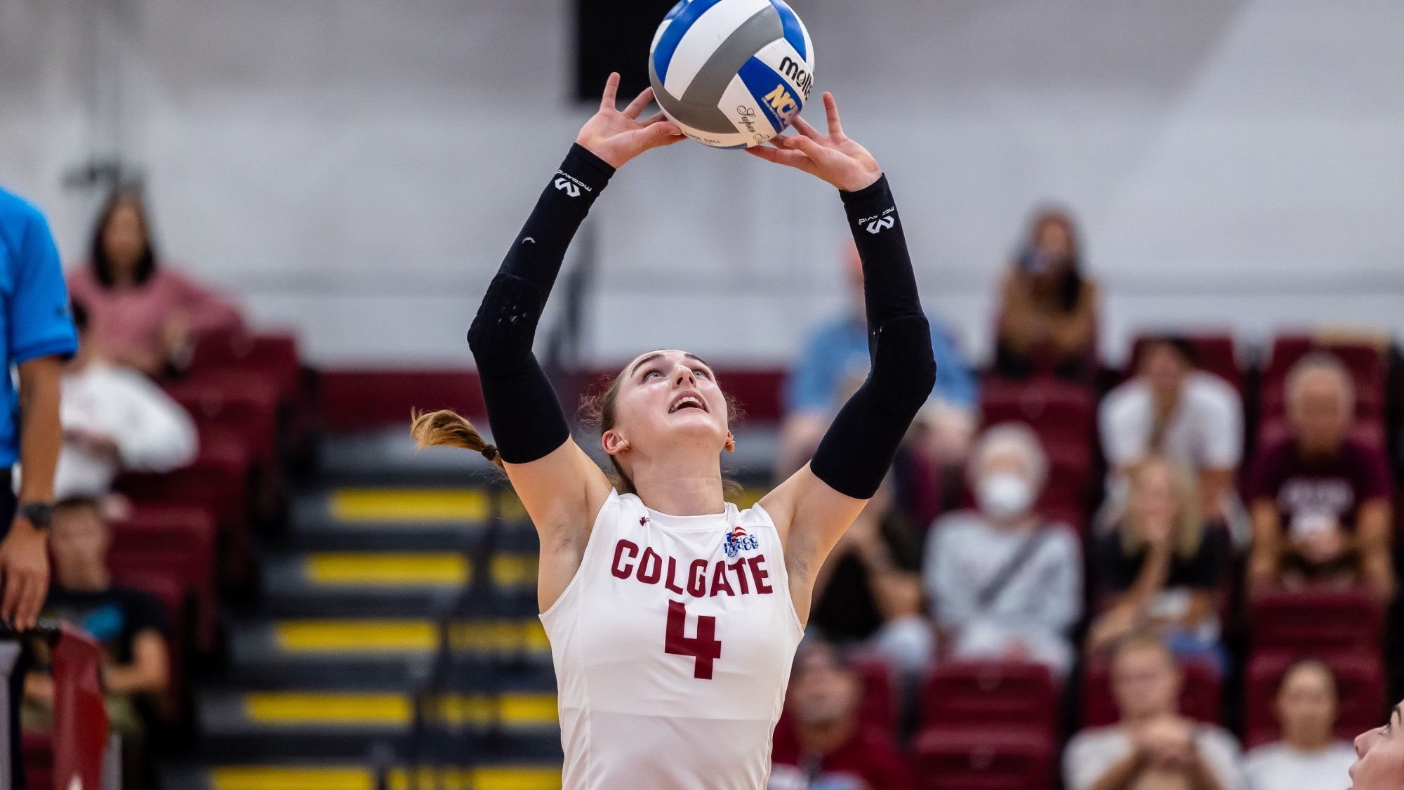 Ava Schabes volleyball