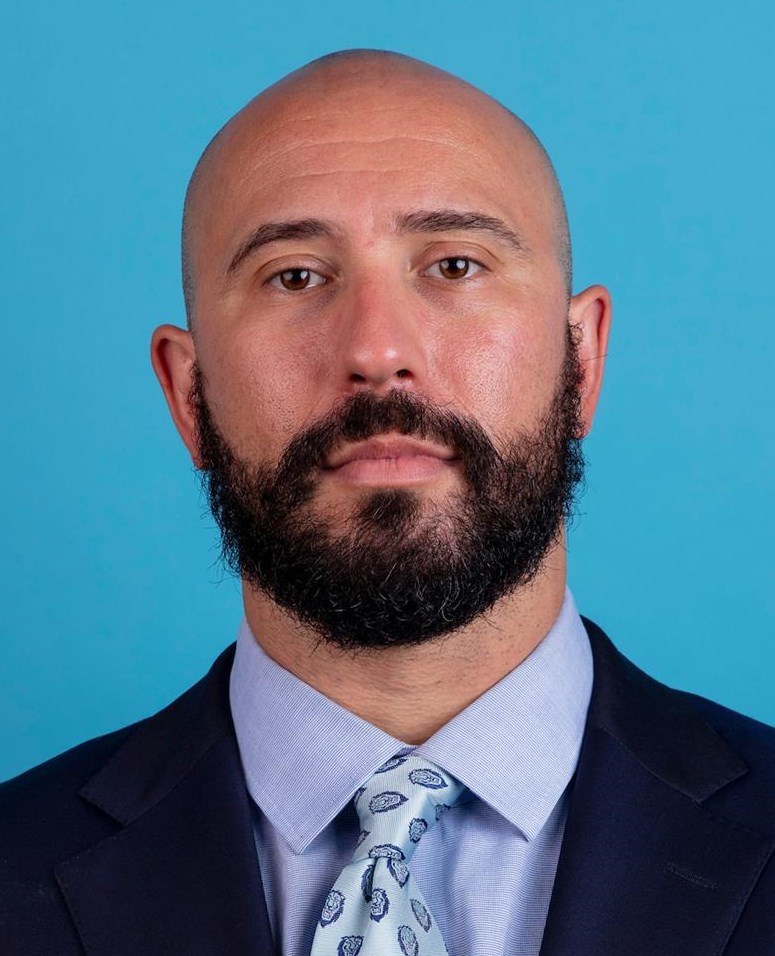 Mike Defazio Headshot 2021