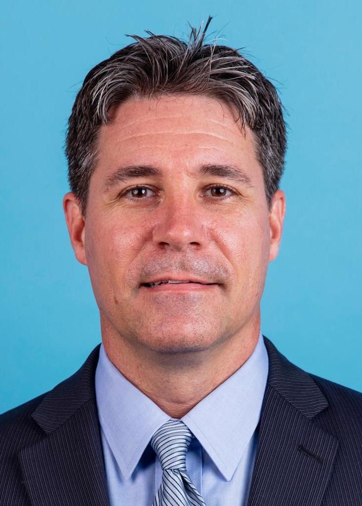 Doug Straley Headshot 2021
