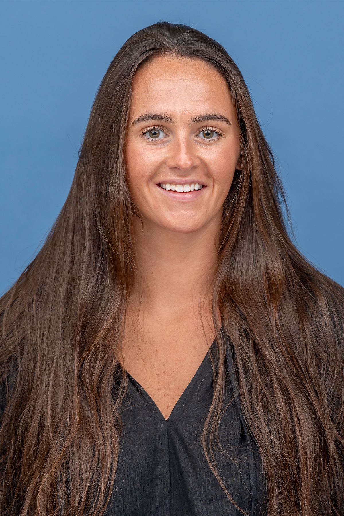 Maggie DeVlieger 2024-25 Headshot